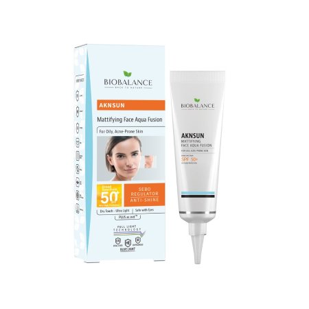 AKNSUN MATTIFYING FACE AQUA FUSION واقي شمس للبشرة الدهنية حماية كاملة من الضوء الازرق